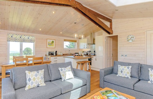 Ashover Ski Chalet | Contemporary lodge with stunning countryside views.