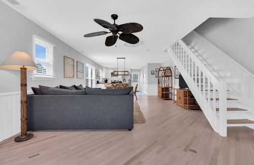 Ortley Beach House | Contemporary Ocean Front Escape