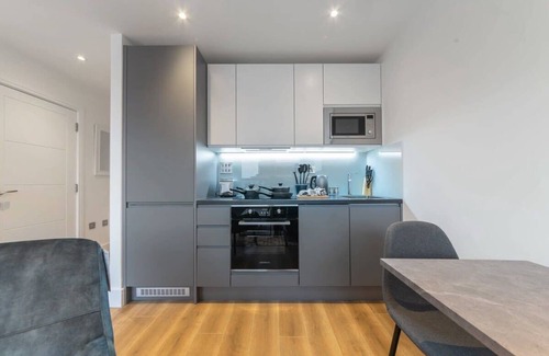 East Grinstead Apartment | Contemporary Studio in Central East Grinstead