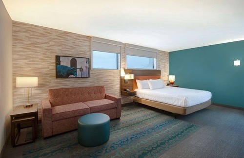 University Hotel | Contemporary Suite w/Full Fridge & Outdoor Spaces