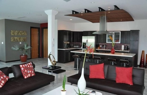 Estate Western Water Island Villa | Contemporary Waterfront Luxury Estate Views,Pool,AC,Gym