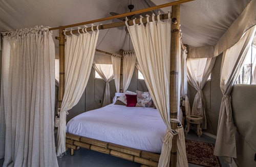 Velada Cabin | Continental Tent | El Toril Glamping Experience