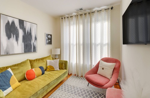 Eckington House | Convenient DC Townhome - 2 Mi to National Mall!