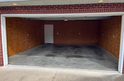 Marion Condo | Convenient Golf Course Condo!