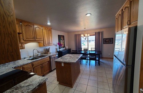 Green Bay House | Convenient to Green Bay's beltline where you can get anywhere in 15 minutes.