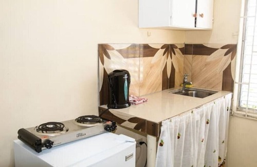 Mona Heights Apartment | Conveniently located Mona Studio Apartment