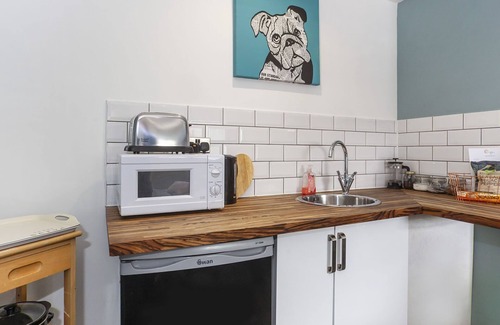 Earswick Cottage | Converted stable room 2