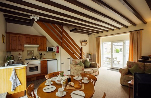 Haverfordwest House | Converted Stone Cottage with indoor swimming pool