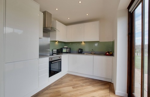 Cranbrook House | Cooks Hopper Hut - One Bedroom House, Sleeps 2