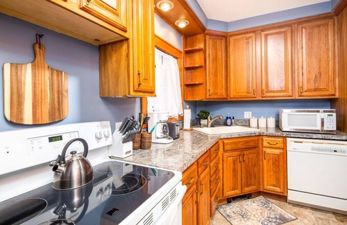 Lansing House | Cool, Calm & Cozy | 2 BR Home with plenty of charm