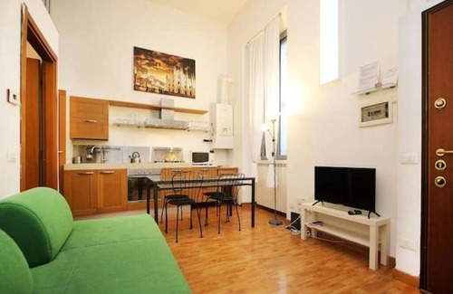 Washington Apartment | Cool loft in the heart of Milan
