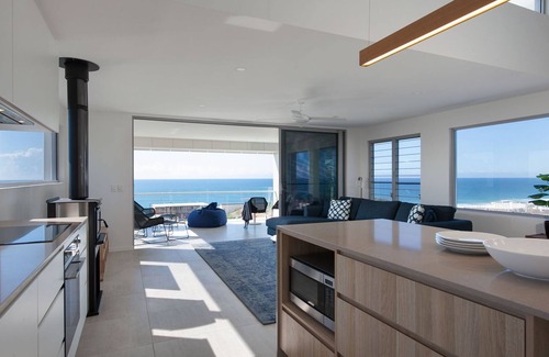 Coolum Beach House | Coolum Beach Holiday House