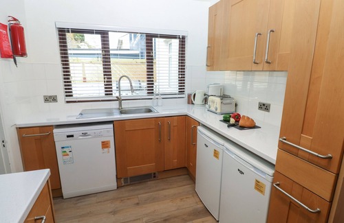 Neyland Cottage | COOPER COTTAGE, pet friendly, country holiday cottage in Neyland
