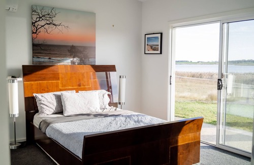 Bonney Other | Coorong Island Retreat - Pet Friendly - Farm Stay