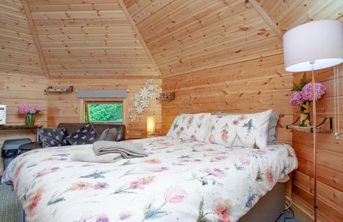 Bradninch House | Coot Roundhouse - Uk33890