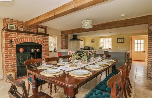 Ryther House | COPMANTHORPE HALL, family friendly, with hot tub in Copmanthorpe