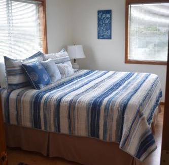 Bandon House | Coquille Point Condo