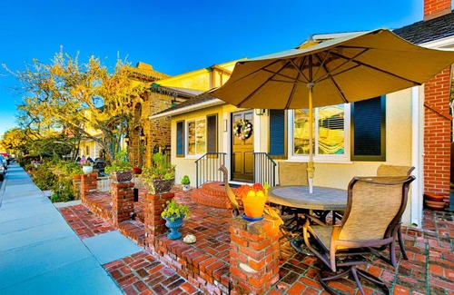Balboa Island House | Coral Beach House
