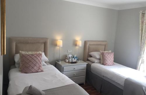 Tagoat House | Coral Gables Guesthouse & Campsite