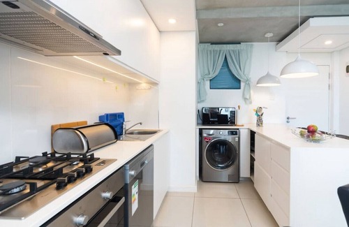 Hillhead Apartment | Coral Point East Sibaya 2 Bedroom Apartment E209