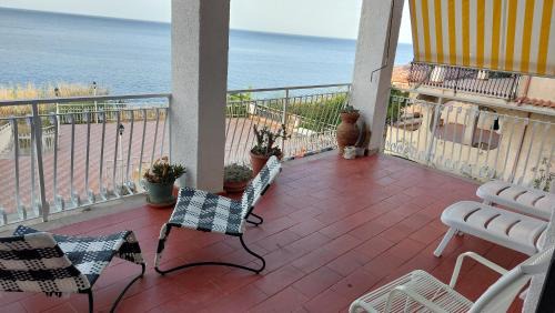 Motta San Giovanni Apartment | Corallo Blu Appartamento sul mare