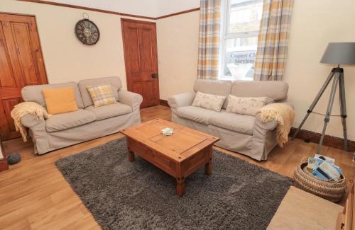 Amble House | Coras House