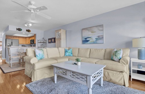 Shell Island Condo | Cordgrass Oasis | Pool, Waterfront Views, Tennis, Kayak Launch