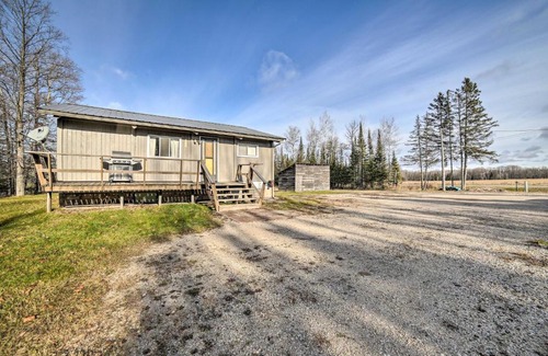 Cornell House | Cornell Home with Fire Pit and Hunting Access!