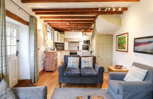 Staindrop Cottage | CORNER COTTAGE, pet friendly, character holiday cottage in Staindrop