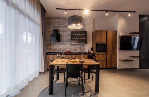 Pratovecchio Apartment | Cornflower house