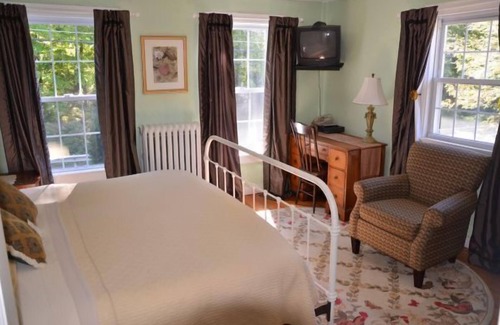 Cornwall Bridge Hotel | Cornwall Inn and Lodge