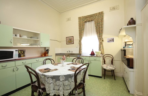 Corowa House | Coromandel on the murray