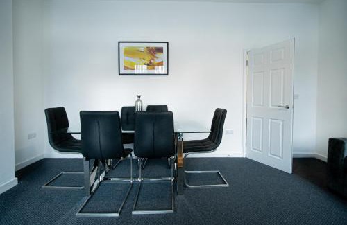 Newport Apartment | Corpa Heights