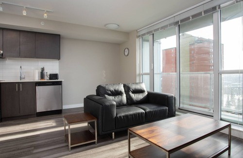 North Central Edmonton Apartment | Corporate Stays Hendrix Aparments