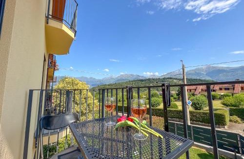 Colico Apartment | Corsaro