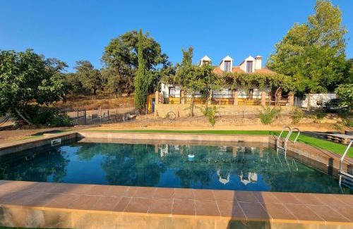 Calabazares House | Corteganillas