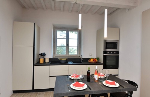 Arcidosso Apartment | Cortile, Fattoria la Pieve, Roccalbegna, Grosseto and Maremma