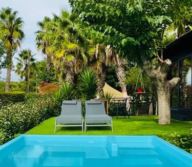 Blanes Apartment | Costa Brava Insólita con Piscina Privada, AC, WIFI, Parking, Terraza