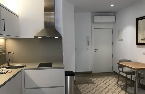 Old Town Apartment | COSTERA 2 - ESTUDIO VISTAS A CALLE