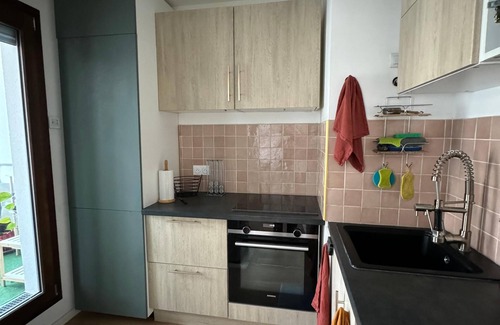 Saint-Denis Apartment | Cosy 2 bedroom Apartment in Saint Denis - 20 min walk from Stade de France