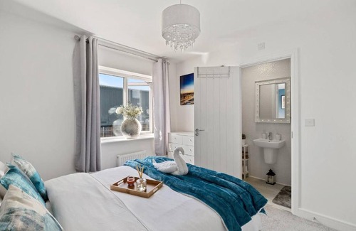 Purston Jaglin House | Cosy 2 bedroom house in the heart of Featherstone