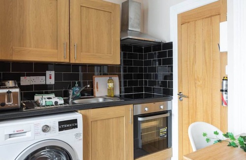 Rathmines Apartment | *COSY 2BED APARTMENT*FAST WIFI*&TV*TRENDY RANELAGH