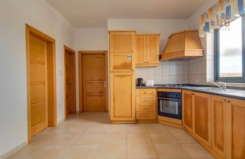 Siggiewi Apartment | Cosy 2BR penthouse with private balcony