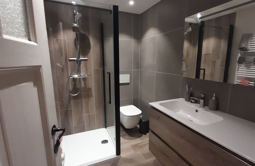 Historical Center Bruges Bed & Breakfast | Cosy and historical house/rooms in center Bruges with sunny city garden.