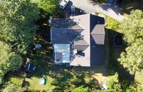 Bergendahl House | Cosy and Spacious home 15 minutes from Stockholm.