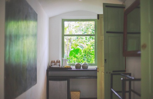 Midigama Villa | Cosy ans spaceous Family Suite in the luxurious colonial style Villas Gabrielle