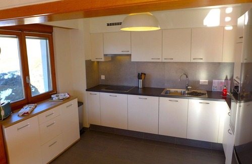 Chermignon Apartment | Cosy apartment for 5 people with WIFI, TV and balcony