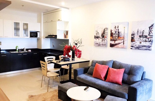 Lach Tray Apartment | Cosy aparment in the center of the city and view the whole city from the bedroom