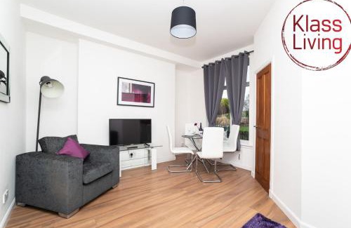 Bellshill Apartment | Cosy Apartment by Klass Living Bellshill