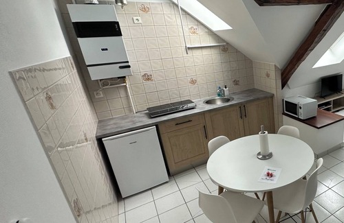 Bavans Apartment | Cosy apartment, close to all amenities yet in a quiet location